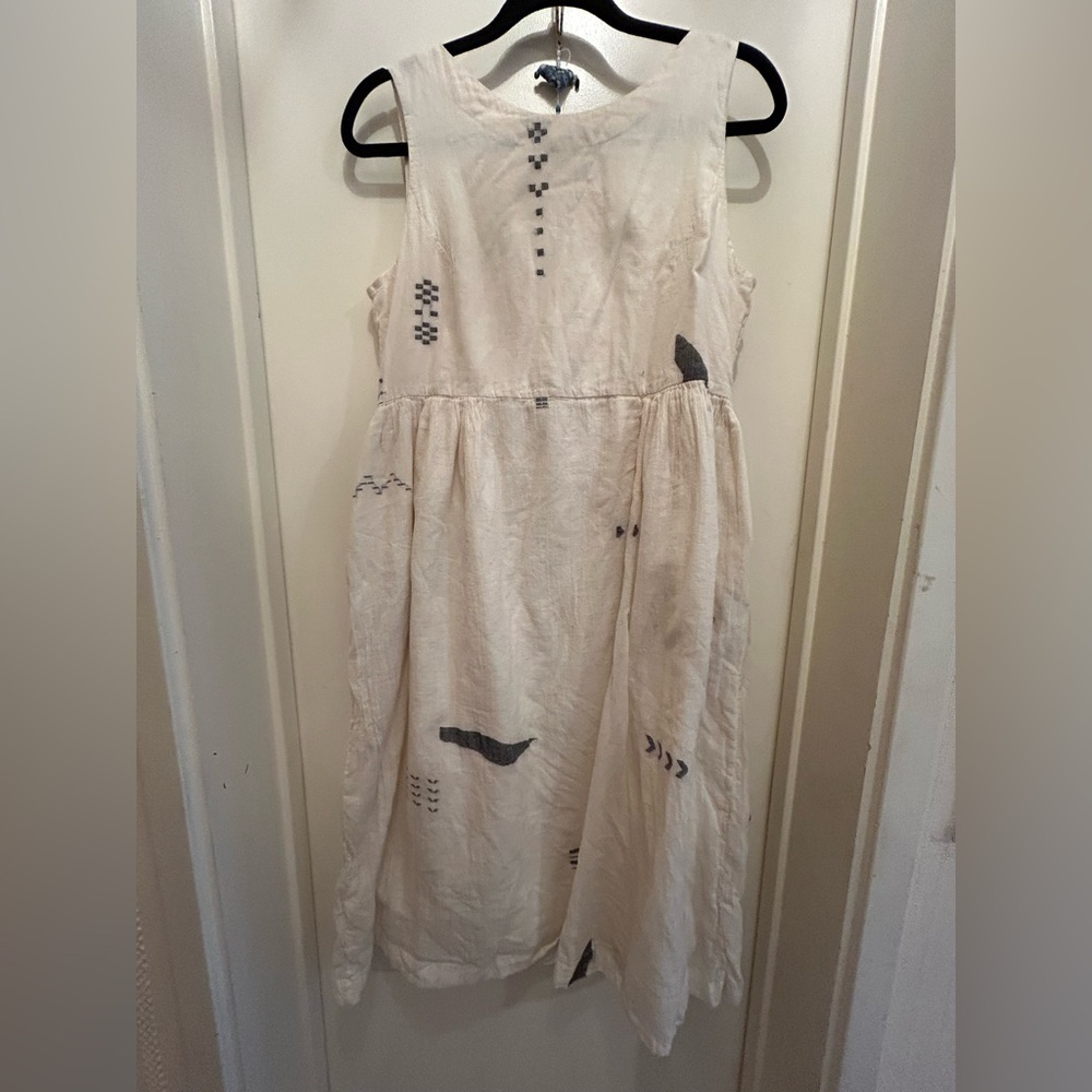 World of crow white dress with abstract black motifs